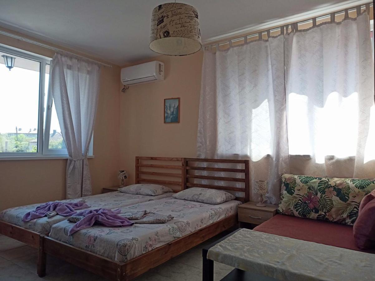 Guest House 51 Kranevo Ngoại thất bức ảnh